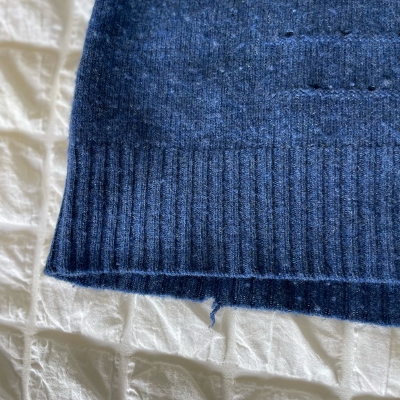 Saffron blue cashmere sweater - Picture 2 of 6